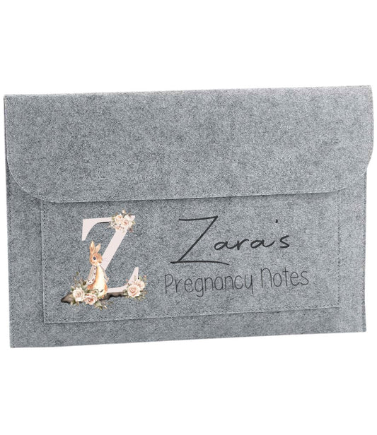 Pregnancy notes folder personalised - initial design